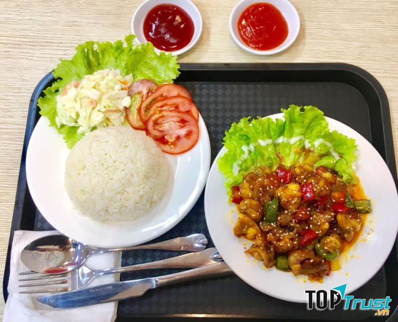 Cơm gà BBQ Chicken