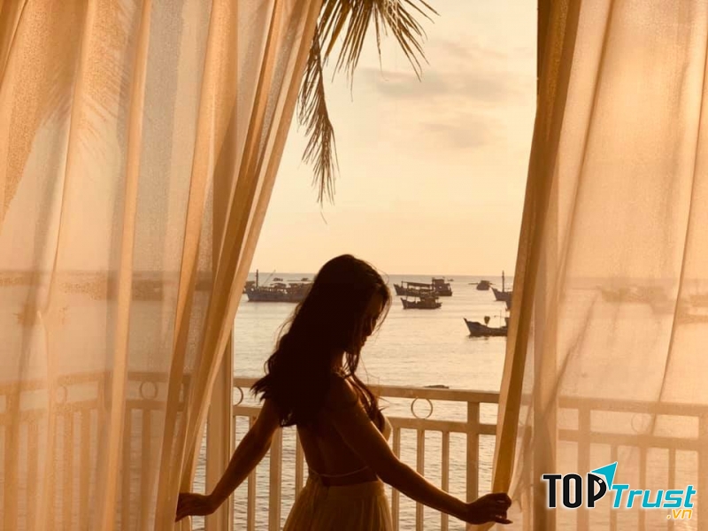 CHILL HOUSE by the beach