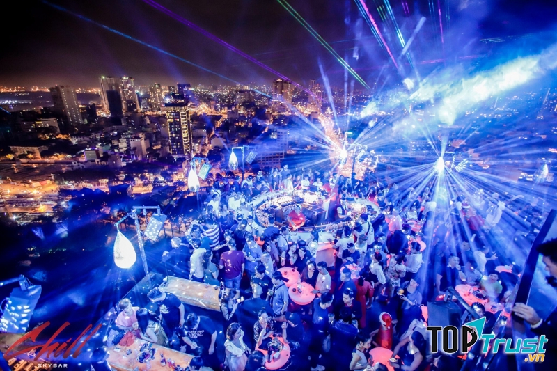 Chill Sky Bar