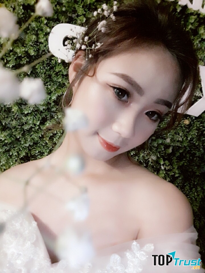 Chinh Chảnh Make Up