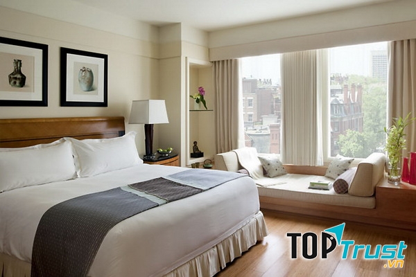 Hỏi rõ chính sách đặt phòng và đổi trả phòng