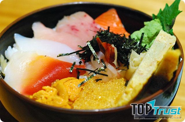 Chirashi-don