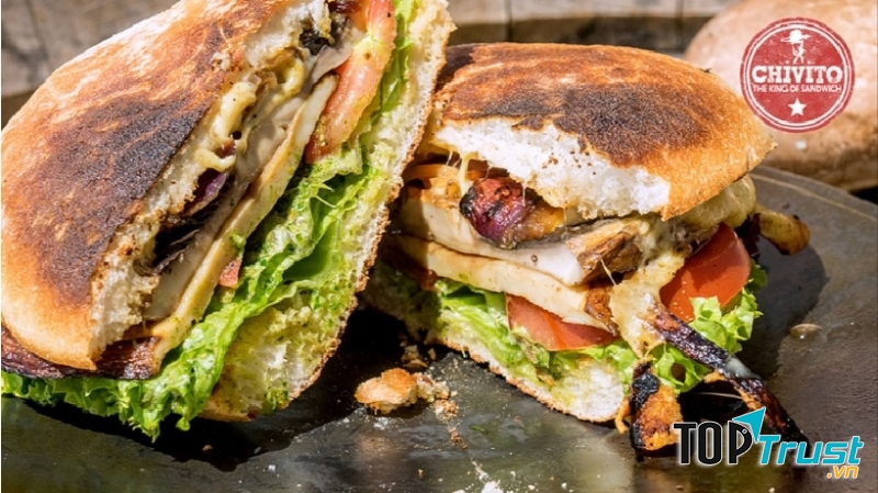 Bánh mì Chivito