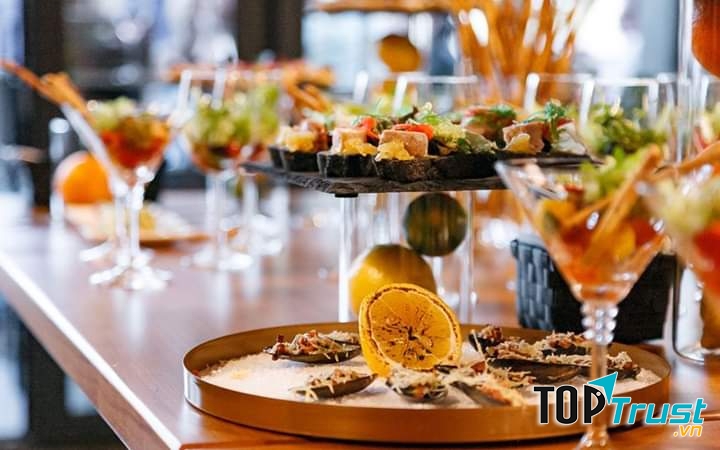 Chloe Gallery Living- Dining - event