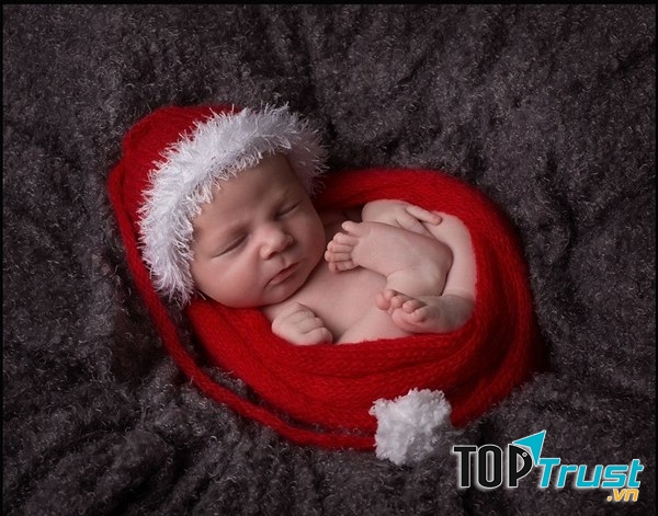 Cho bé đi chụp hình dịp lễ noel