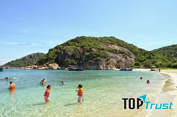 Tắm biển là chủ yếu ở Bình Ba