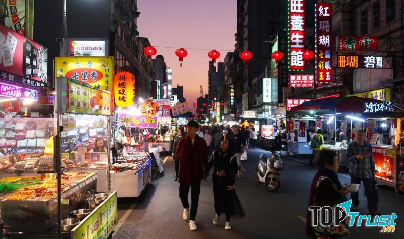 Chợ đêm ở Khai Phong, Hà Nam, Trung Quốc