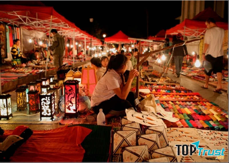 Về Cần Thơ nhớ ghé chợ đêm Tây Đô...