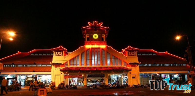 Khung cảnh chợ đêm