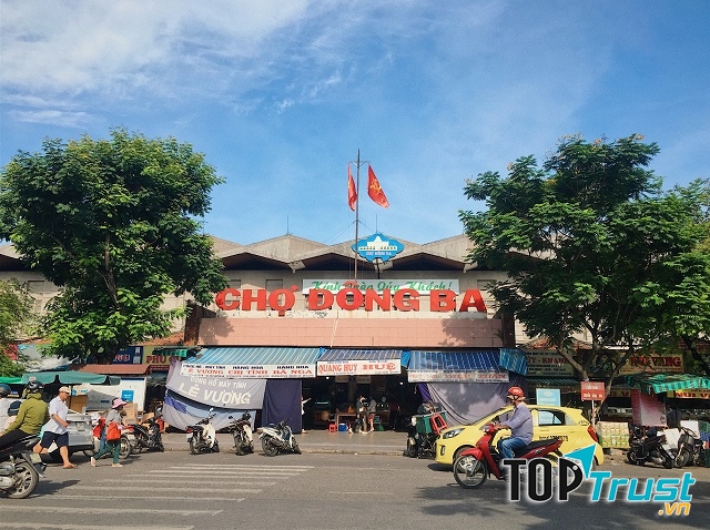 Chợ Đông Ba