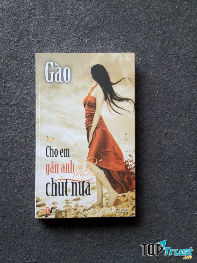 Cho em gần anh thêm chút nữa
