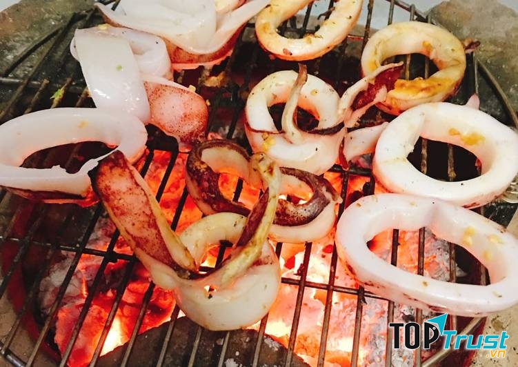 Món mực nướng vừa nhìn thôi đã thèm