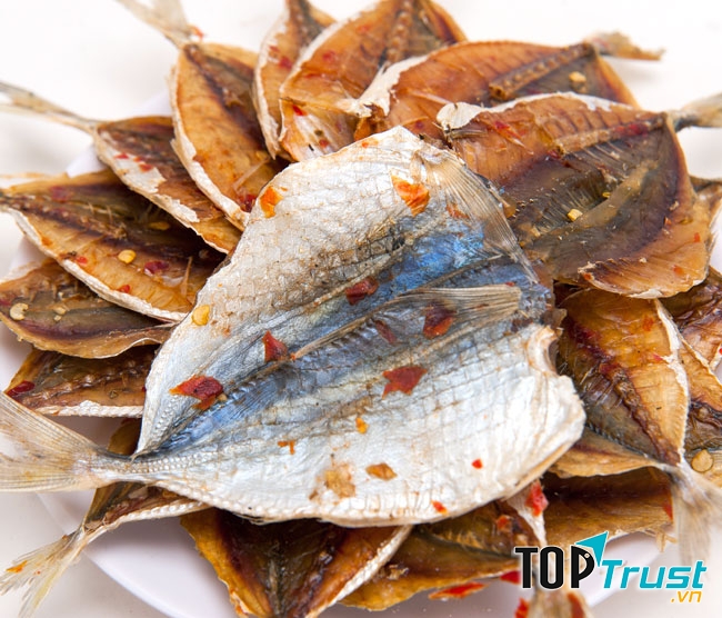 Cá khô chỉ vàng