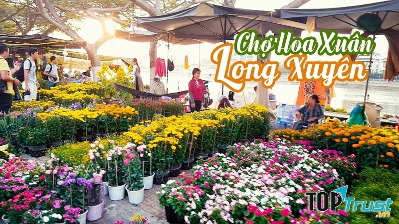 Chợ hoa Long Xuyên
