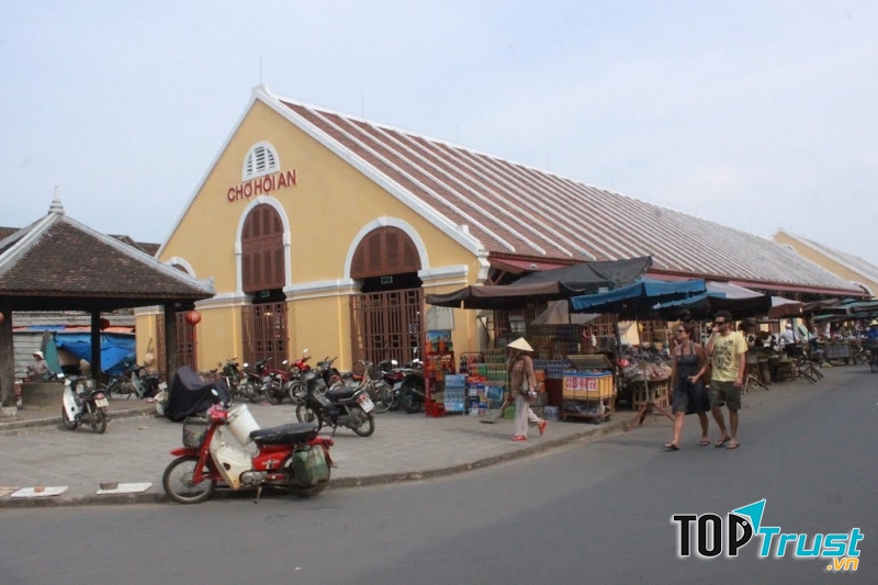 Chợ Hội An