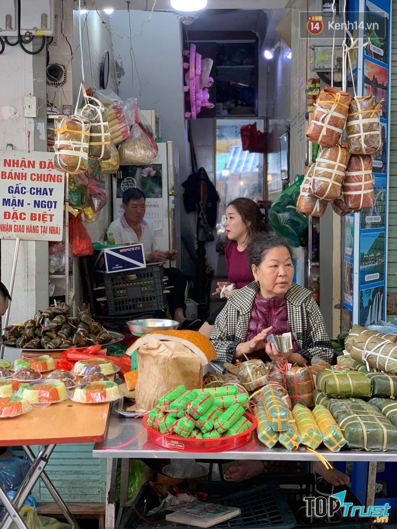Chợ Hôm và chợ Hàng Bè