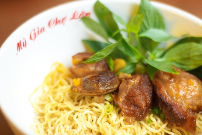 Món ăn Chợ lớn mỳ gia