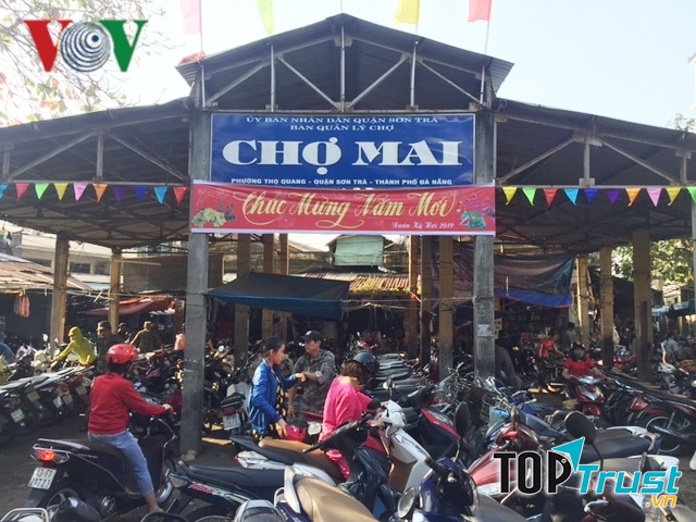 Chợ Mai