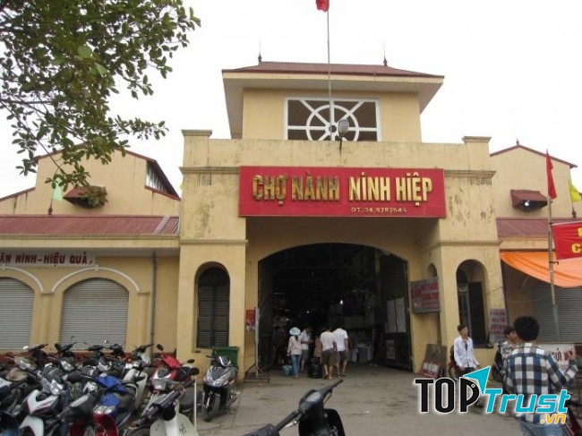 Chợ Ninh Hiệp