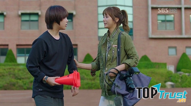 Cho phép độc quyền thông tin