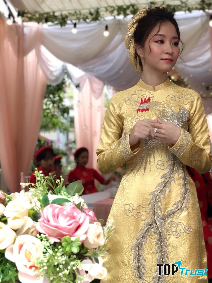 Cho thuê áo dài cưới hỏi đẹp hàng đầu Vĩnh Phúc - Áo Dài Hoài Anh