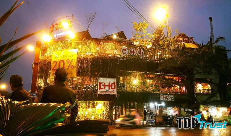 Chợ Tình Sapa