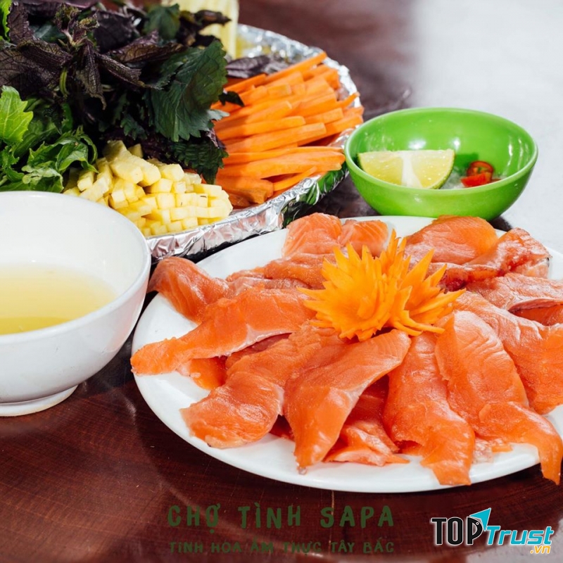 Chợ Tình Sapa