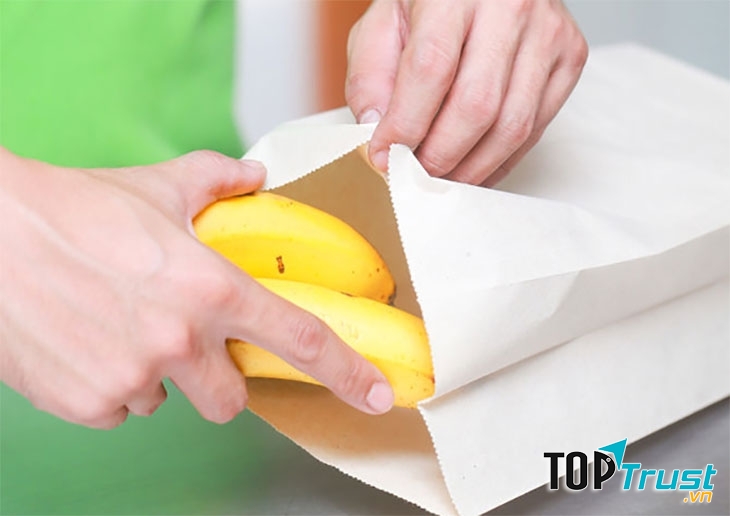 Làm chín trái cây bằng túi giấy