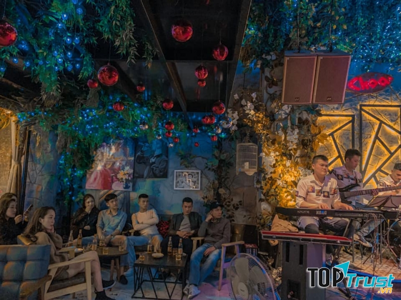 Choa Cafe - live music