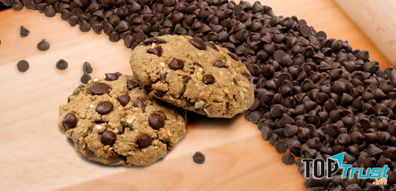 Từng viên ChocoChips nhỏ nhỏ be bé này, lại mang lại sự cứng giòn và tan chảy thật mịn trong miệng.