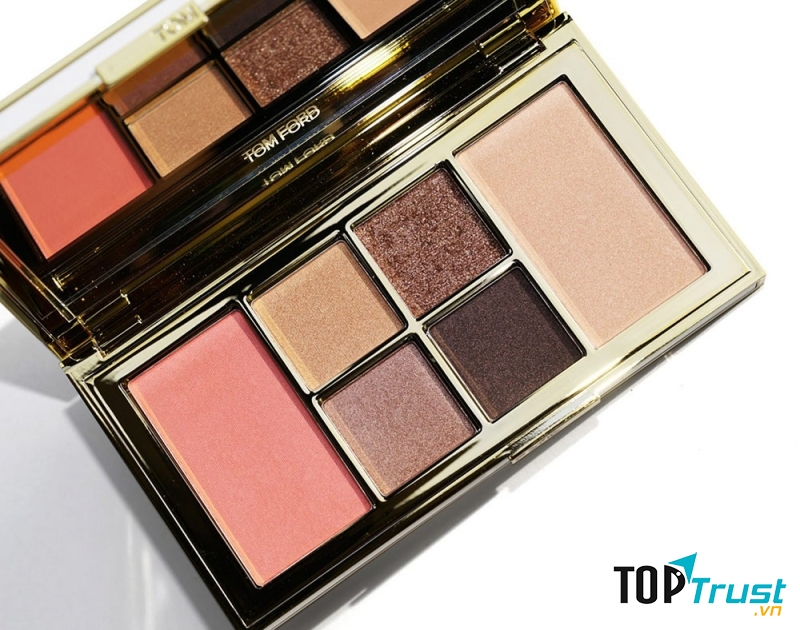 Những bảng màu má như thế này rất tiện lợi để bạn đổi phong cách makeup