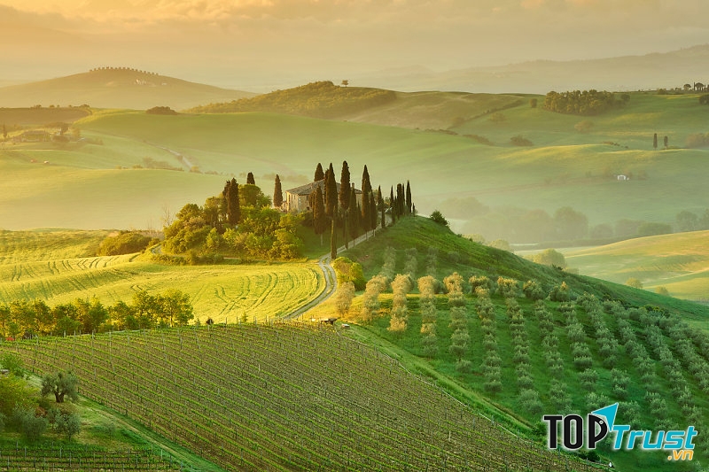 Chọn thời gian để đi du lịch, thưởng thức được nhiều cảnh đẹp tại Italia