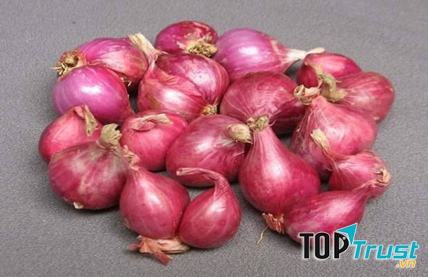 Hành tím trị táo bón