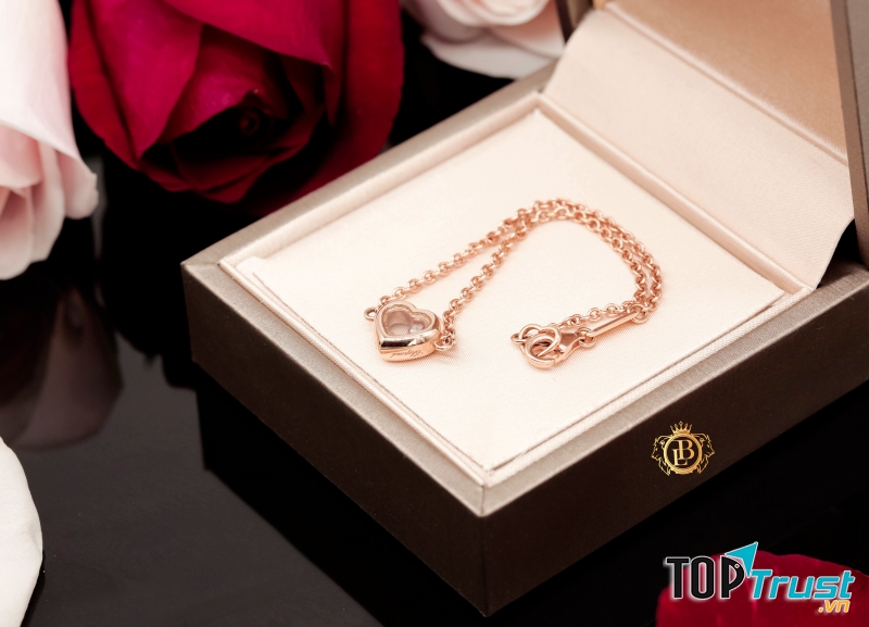 Vòng cổ trang sức Chopard