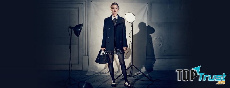 Chiếc túi xách thuộc thương hiệu Christian Dior