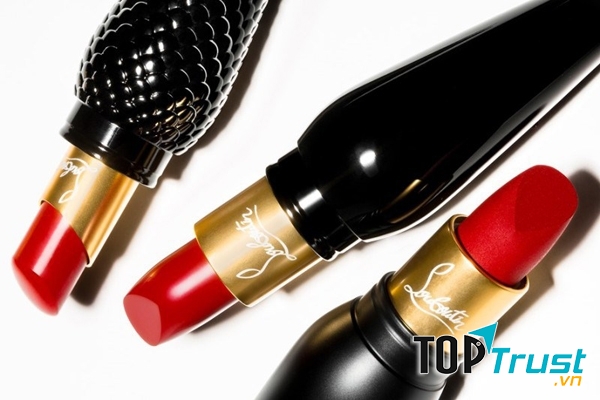 3 công thức khác nhau gồm son lì, son nhiều dưỡng và son bán lì