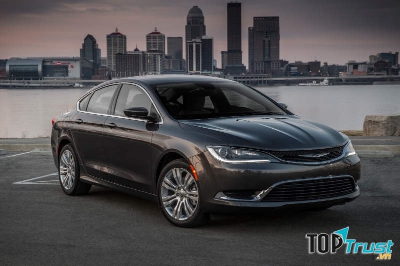 Chrysler 200