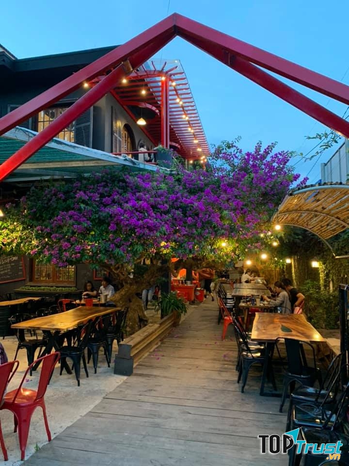 Không gian nên thơ