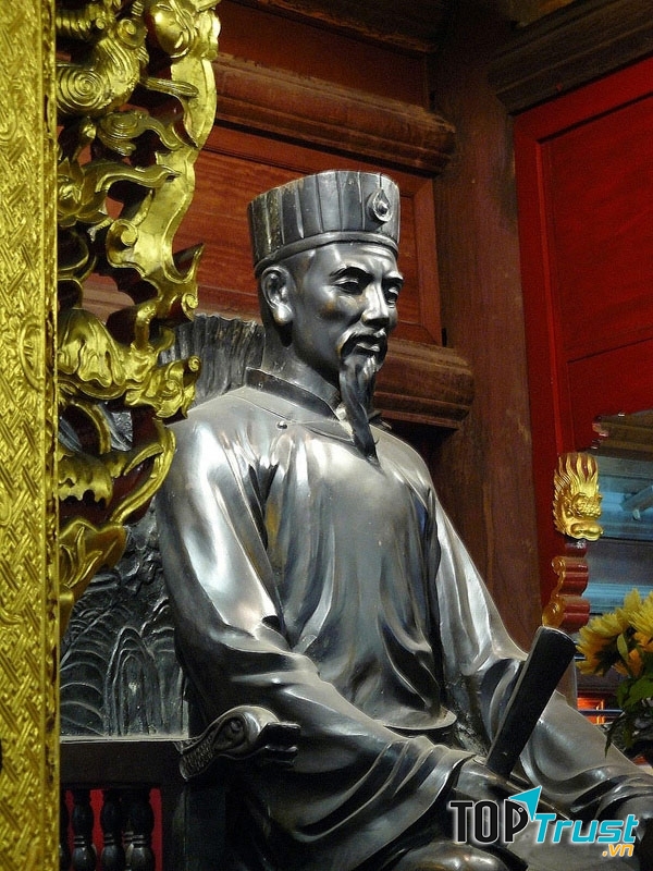 Nhà giáo Chu Văn An