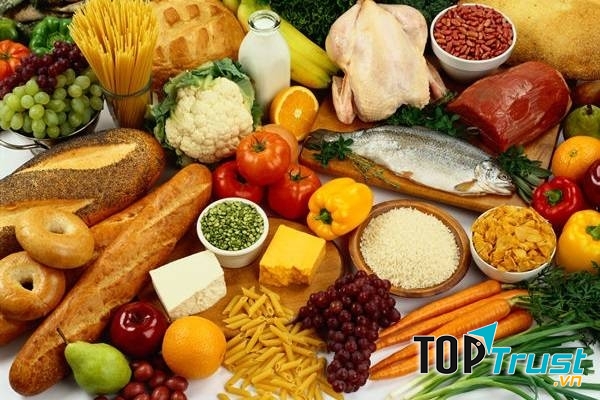 Thực đơn phong phú, bổ sung nhiều protein, sắt, vitamin, kẽm giúp đậu thai dễ dàng hơn