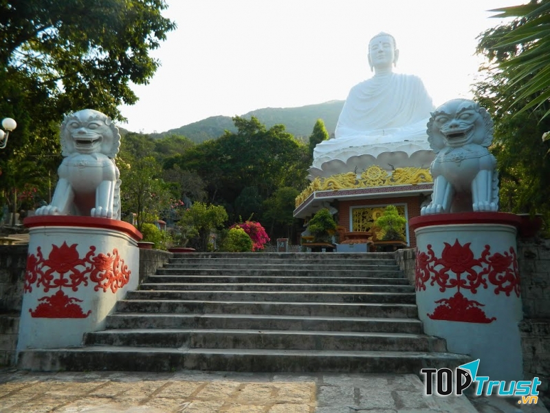 Chùa Bảo Lâm (Phú Yên)