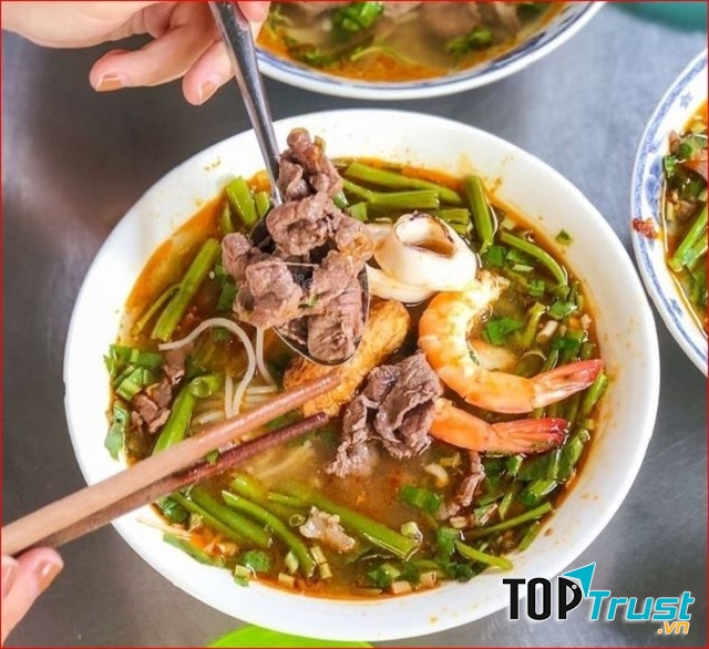 Bún Thái hải Sản - Chua cay quán