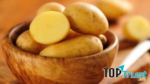 Chữa đau răng tại bằng Khoai tây sống