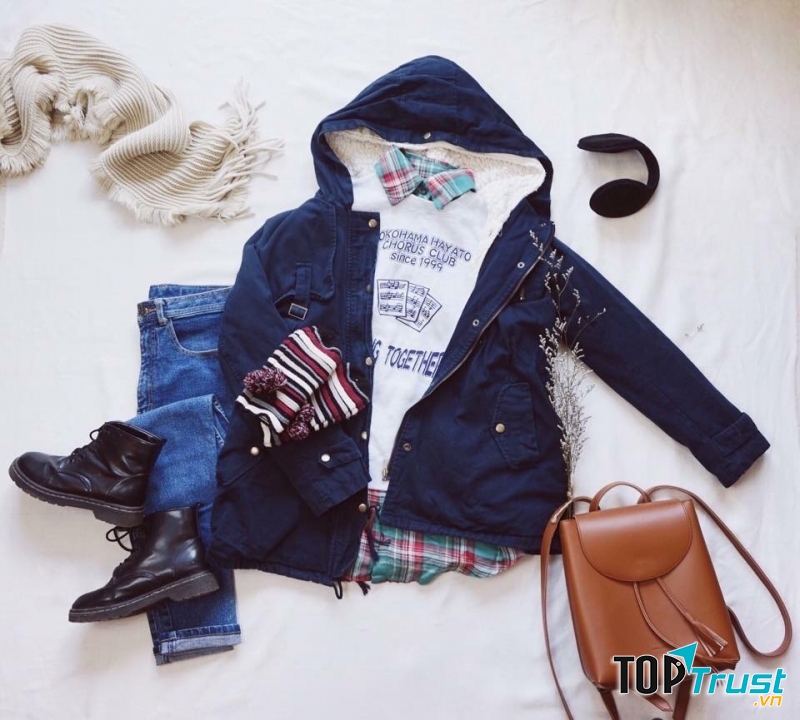 Dù là quần áo đã qua sử dụng nhưng phối lại rất đẹp đúng không?