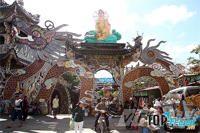 Hình ảnh bên trong chùa