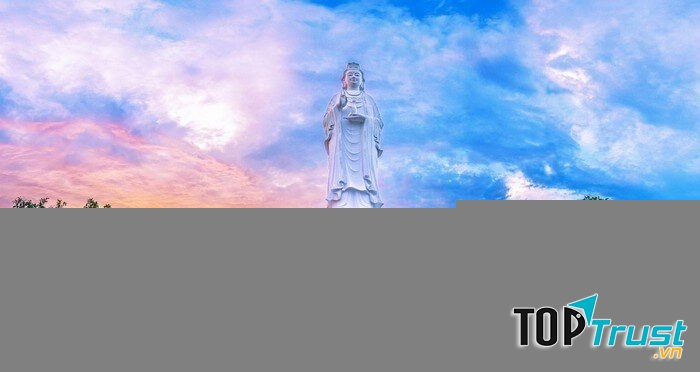 Chùa Linh Ứng nơi có tượng phật Bà lớn nhất Đông Nam Á