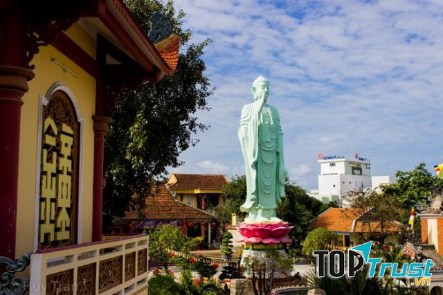 Tượng phật A Di Đà