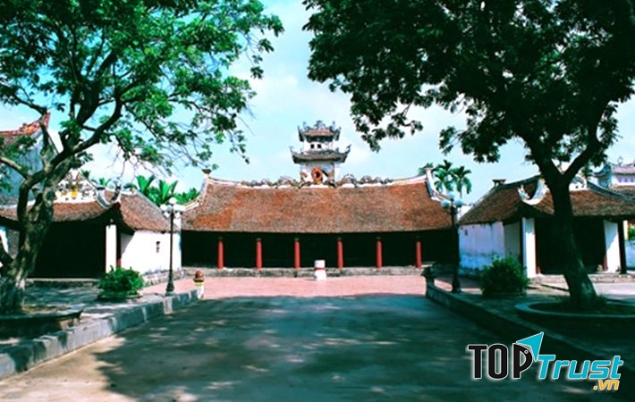 Chùa có quy mô lớn đến cả trăm gian