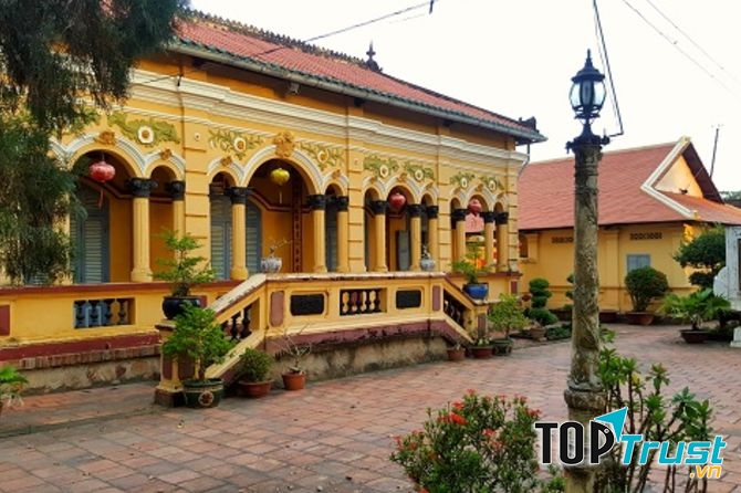 Chùa nhã Nam cổ kính