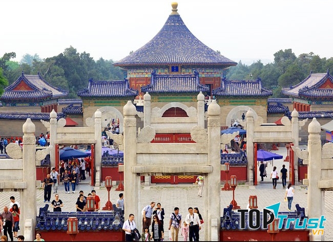 Thiên Đường xây dựng trên một khu đất rộng 2.730.000 m